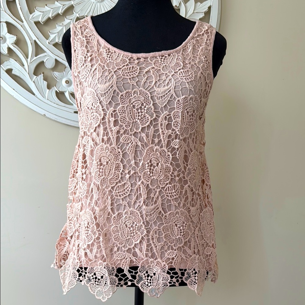 Cable & Gauge crochet tank